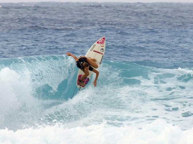Chelsea Tuach, 9th Junior Surfer in the World can be caught in action