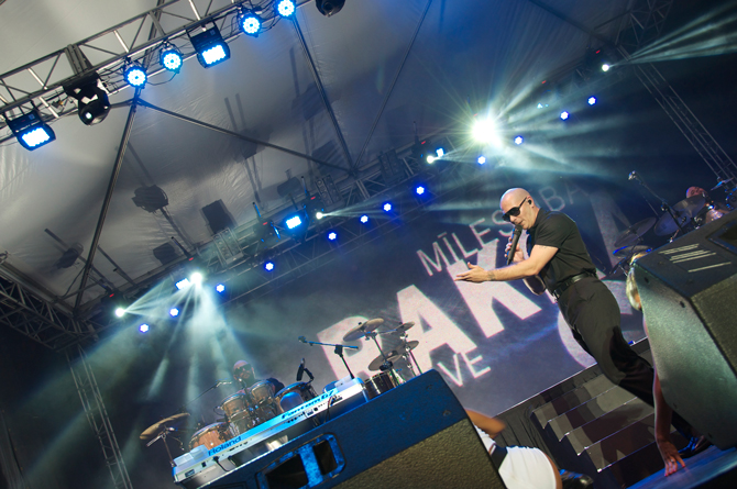 Pit Bull at Chum FM in Barbados